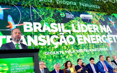 BRASILCOM participa da cerimônia de aprovação da Lei do Combustível do Futuro