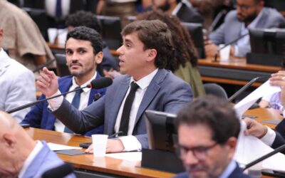 Deputados tentam derrubar aumento do teor de etanol na gasolina
