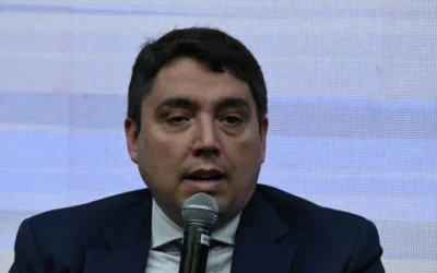 Diretor da ANP diz que fraudes em combustíveis chegaram à saúde pública