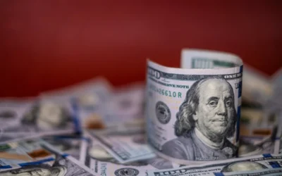 Dólar sobe e Bolsa cai com oscilação do preço do petróleo e juros nos EUA